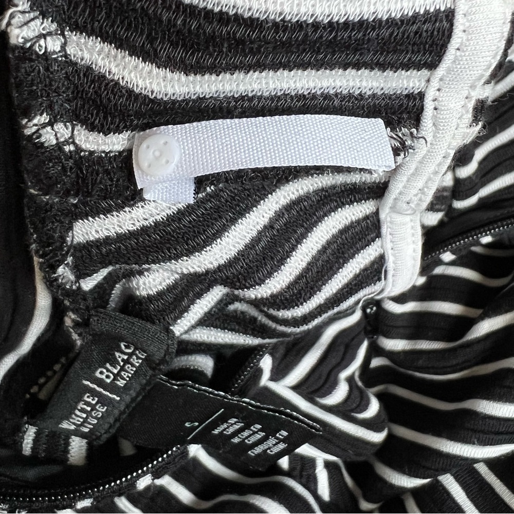 White House Black Market Tank Top - Picture 6 of 9